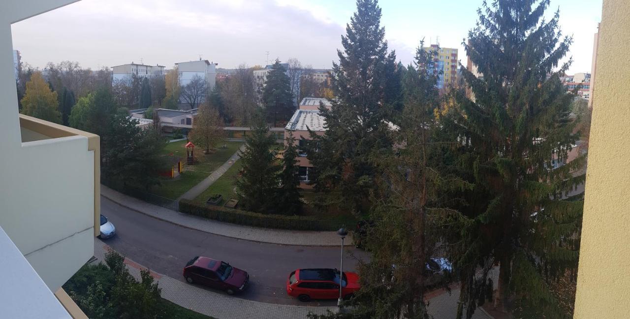 1+1 Znojmo Appartement Buitenkant foto