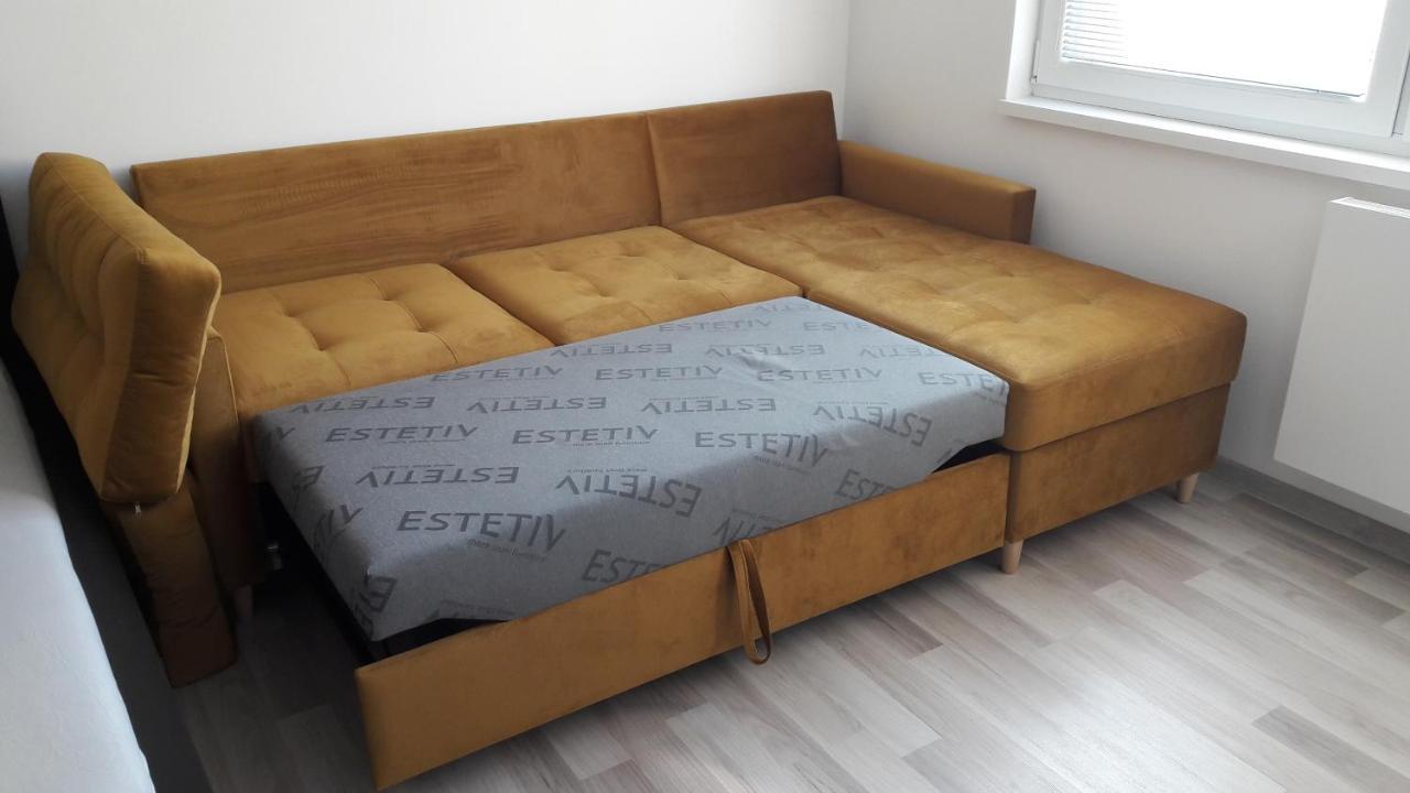 1+1 Znojmo Appartement Buitenkant foto